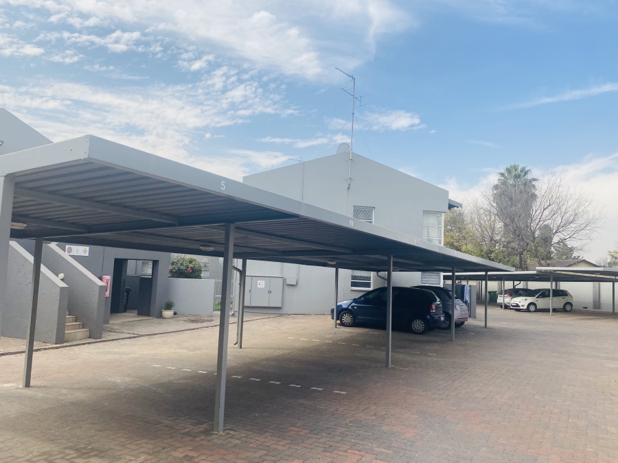 2 Bedroom Property for Sale in Raceview Gauteng
