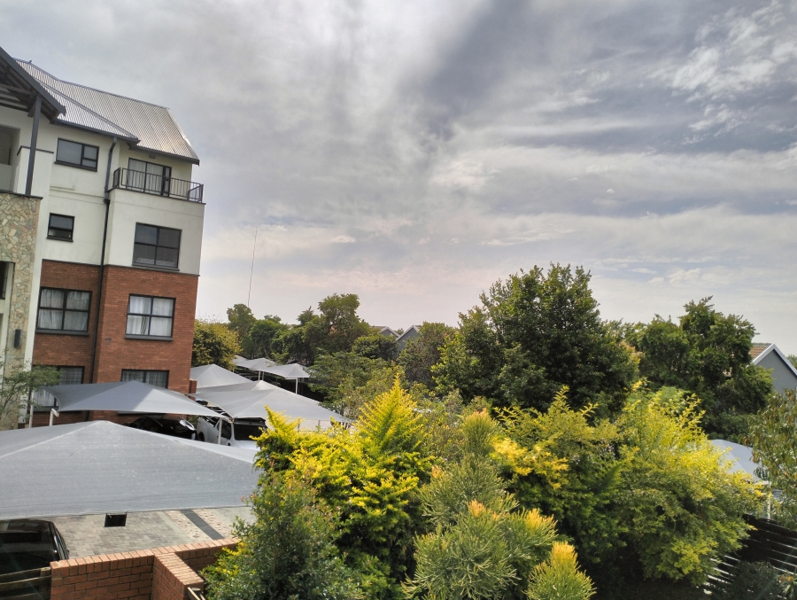 3 Bedroom Property for Sale in Greenstone Crest Gauteng