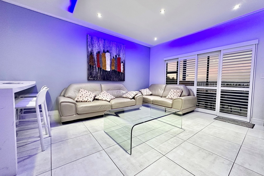 To Let 2 Bedroom Property for Rent in The Polofields Gauteng