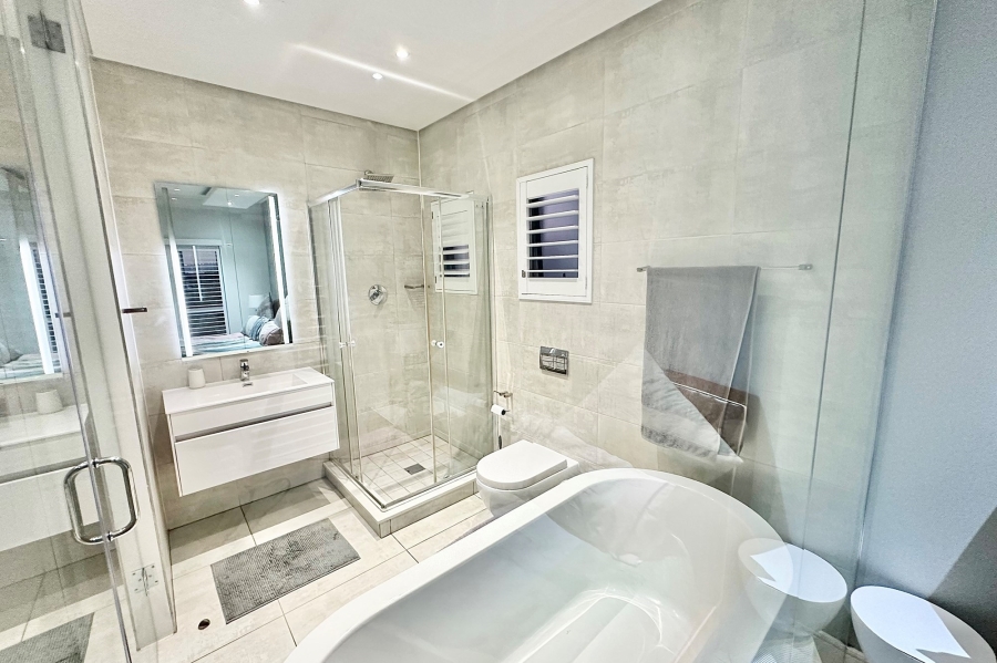 To Let 2 Bedroom Property for Rent in The Polofields Gauteng