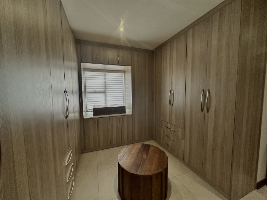 4 Bedroom Property for Sale in Eye of Africa Gauteng