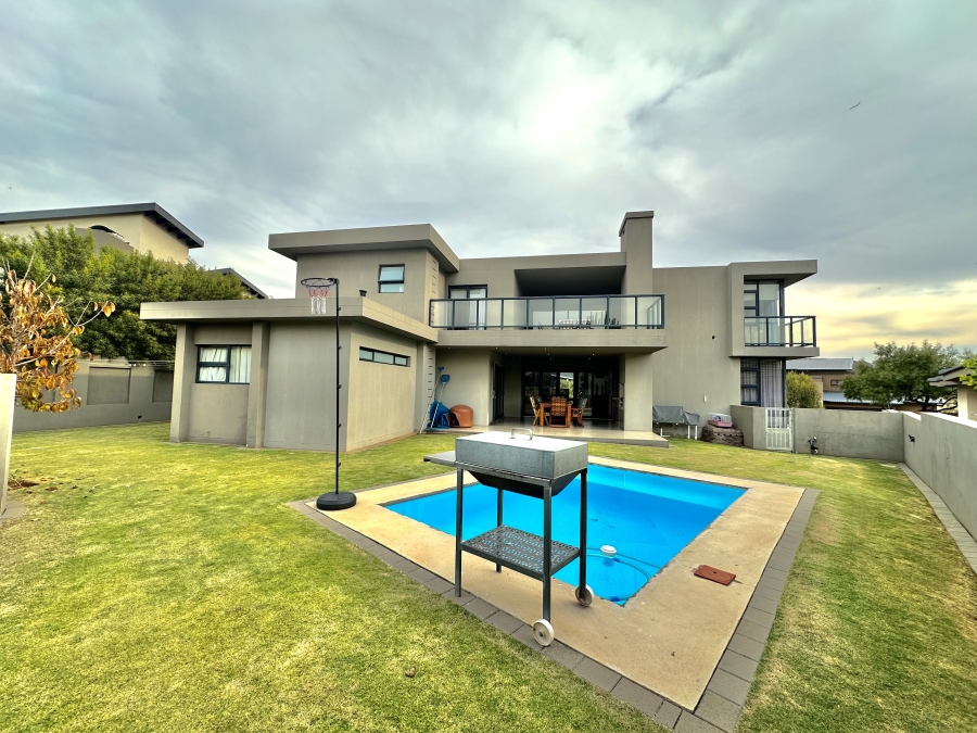 4 Bedroom Property for Sale in Eye of Africa Gauteng