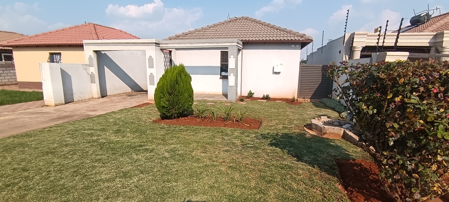 2 Bedroom Property for Sale in Windmill Park Gauteng