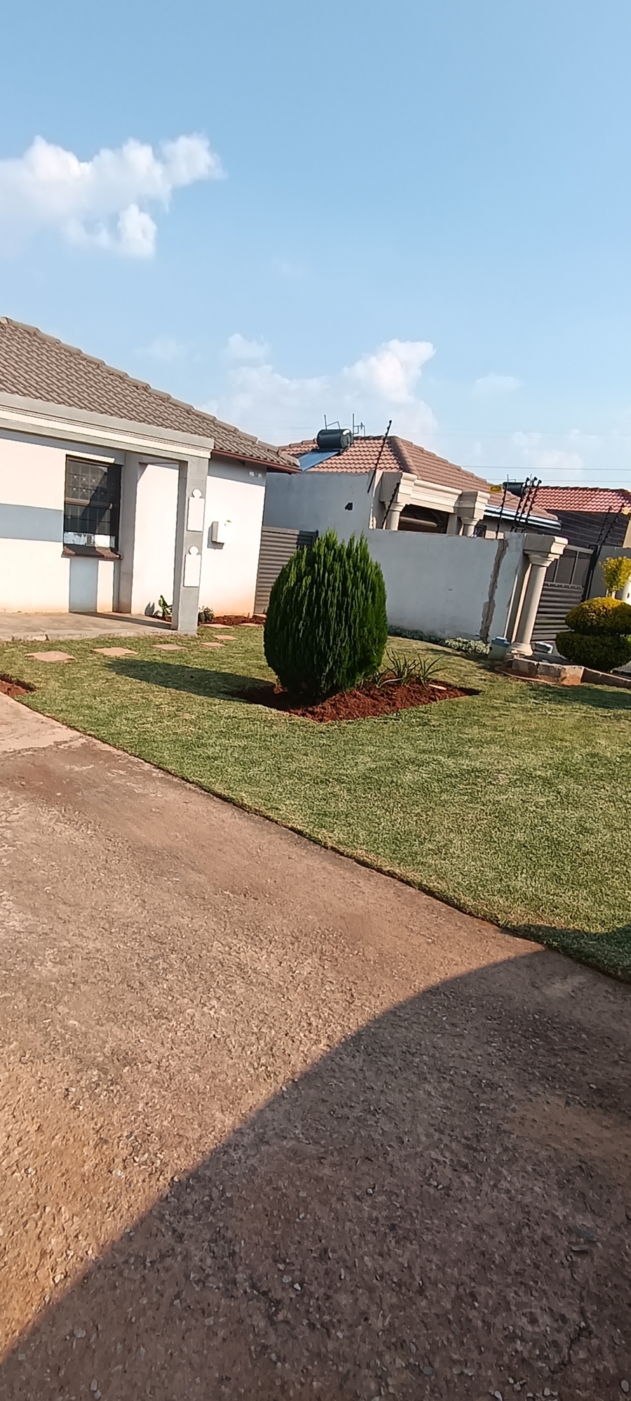 2 Bedroom Property for Sale in Windmill Park Gauteng