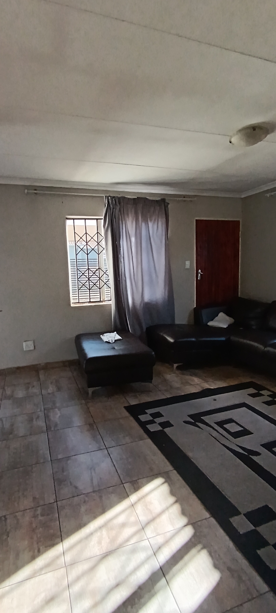 3 Bedroom Property for Sale in Windmill Park Gauteng