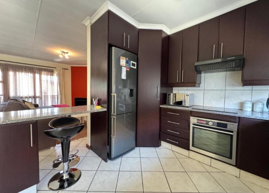 2 Bedroom Property for Sale in Meyersdal Gauteng