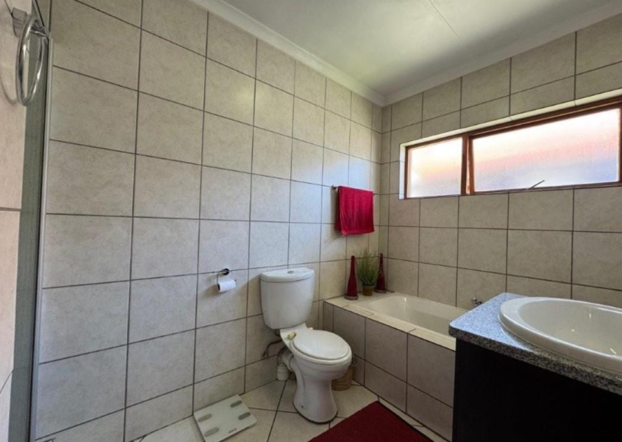 2 Bedroom Property for Sale in Meyersdal Gauteng