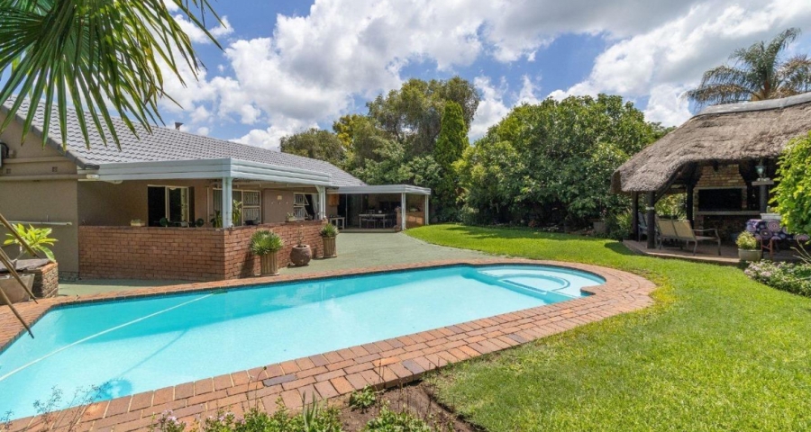 3 Bedroom Property for Sale in Brackenhurst Gauteng