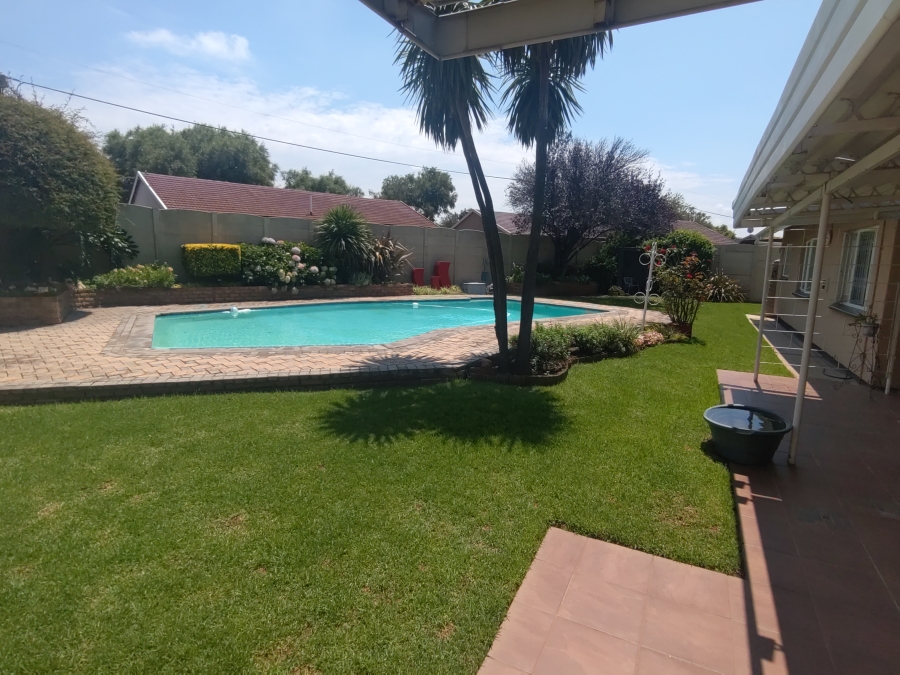 3 Bedroom Property for Sale in Visagie Park Gauteng