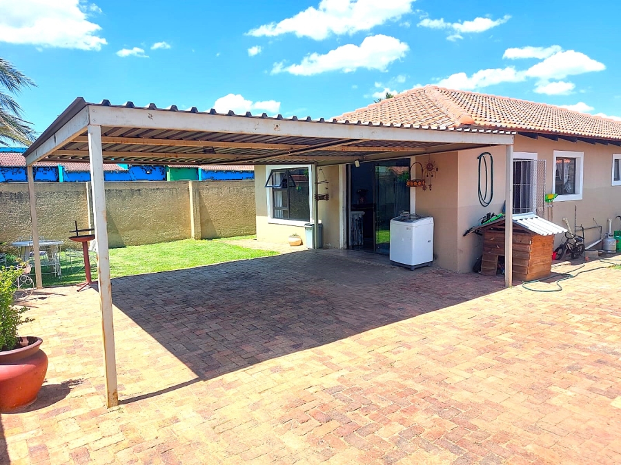 3 Bedroom Property for Sale in Riversdale Gauteng