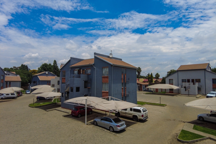 2 Bedroom Property for Sale in Rynfield Gauteng