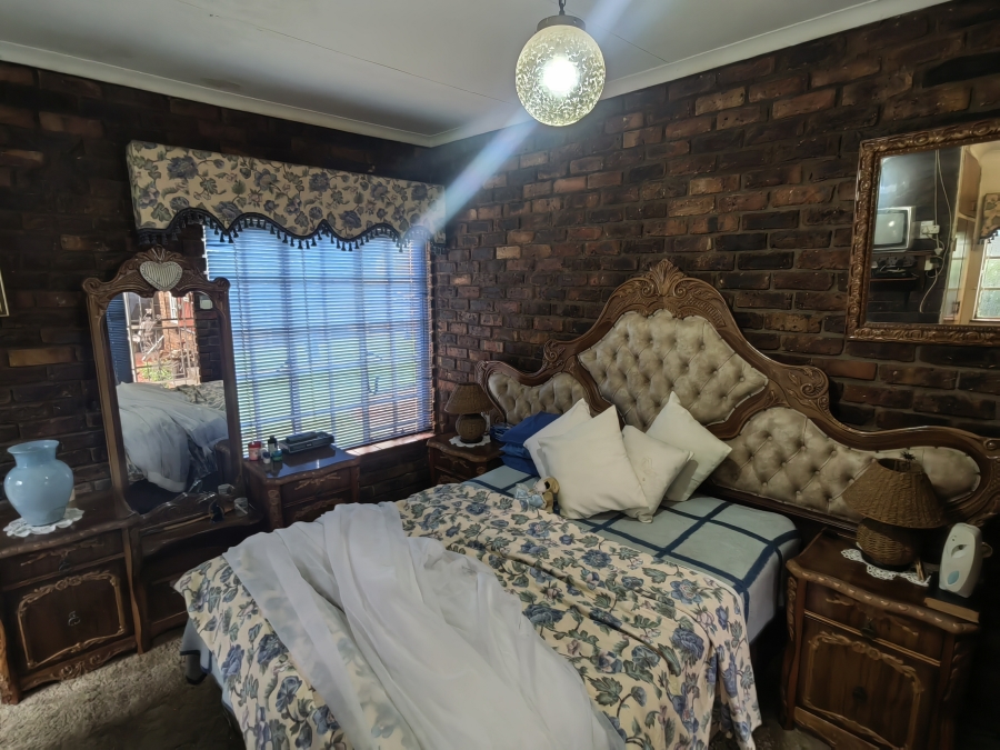 3 Bedroom Property for Sale in Visagie Park Gauteng
