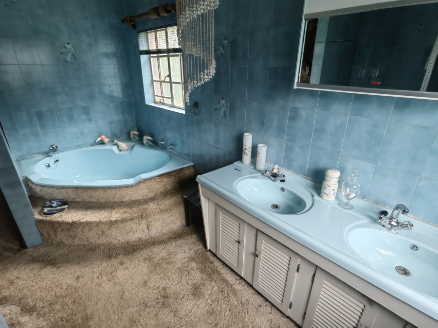3 Bedroom Property for Sale in Visagie Park Gauteng