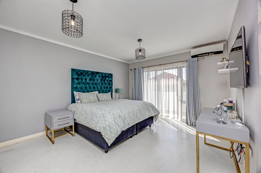 3 Bedroom Property for Sale in Broadacres Gauteng