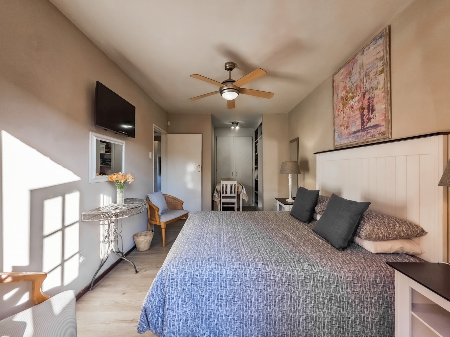 4 Bedroom Property for Sale in Faerie Glen Gauteng