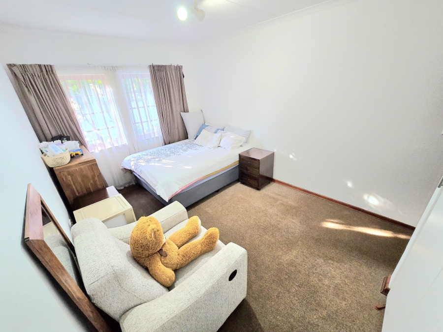 2 Bedroom Property for Sale in Halfway Gardens Gauteng