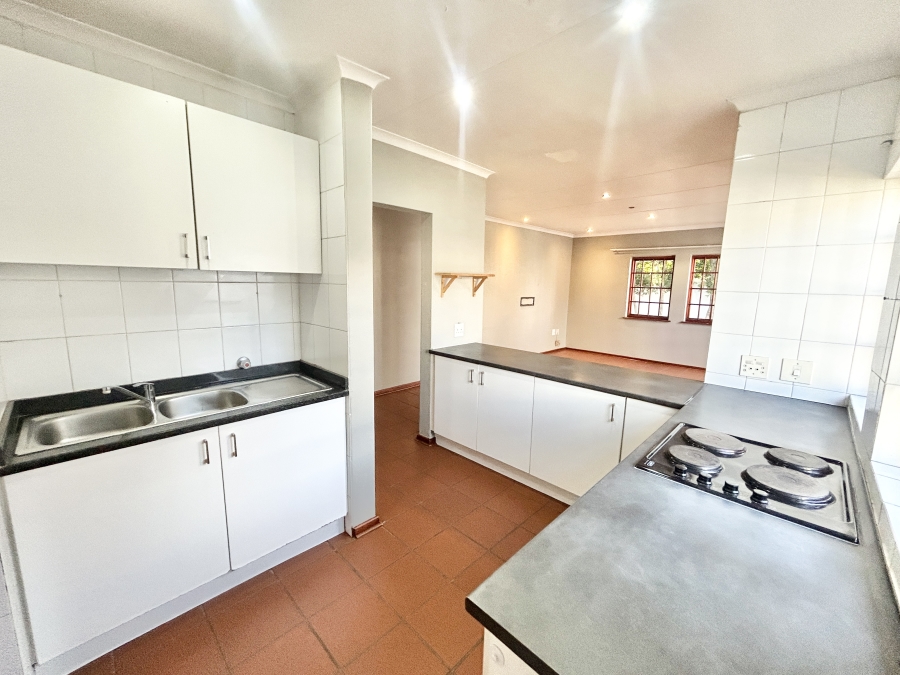 2 Bedroom Property for Sale in Halfway Gardens Gauteng
