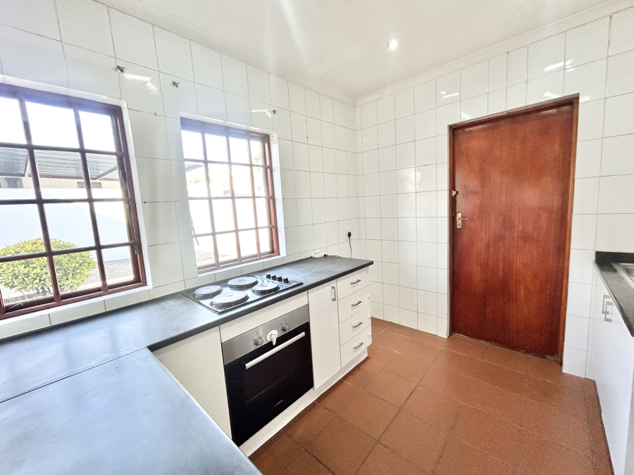 2 Bedroom Property for Sale in Halfway Gardens Gauteng