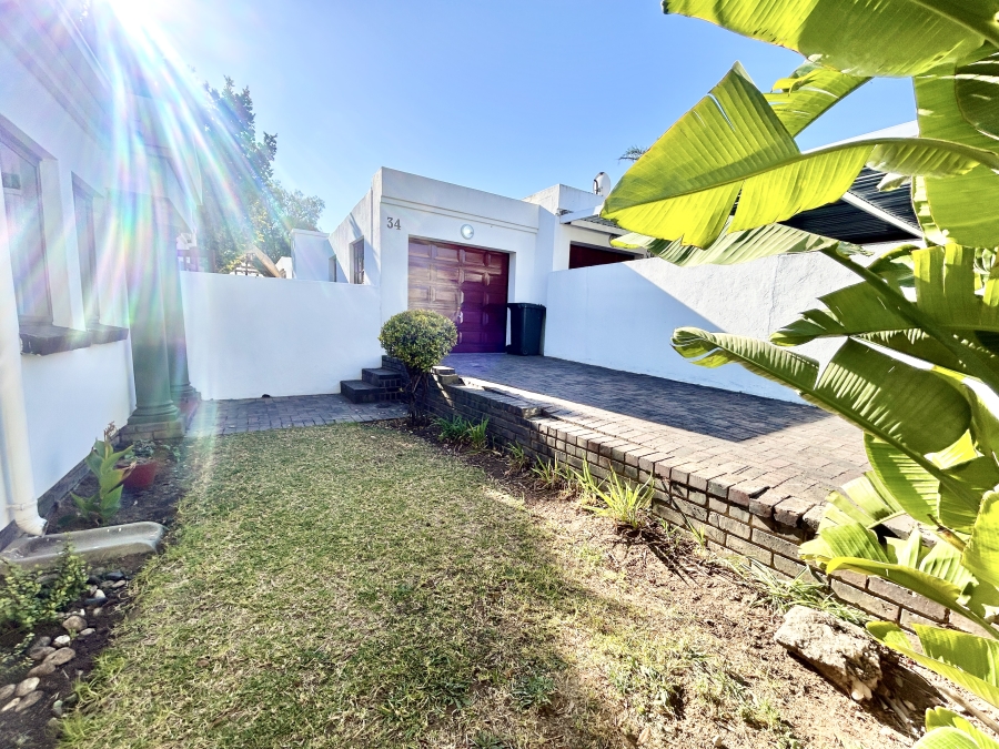 2 Bedroom Property for Sale in Halfway Gardens Gauteng