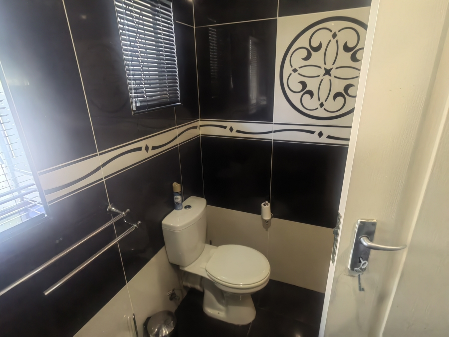 3 Bedroom Property for Sale in Visagie Park Gauteng