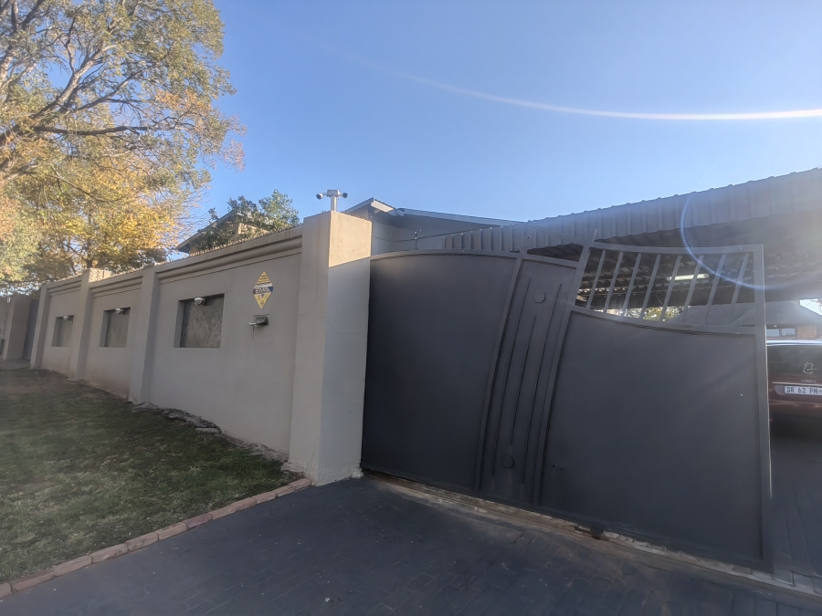 3 Bedroom Property for Sale in Visagie Park Gauteng