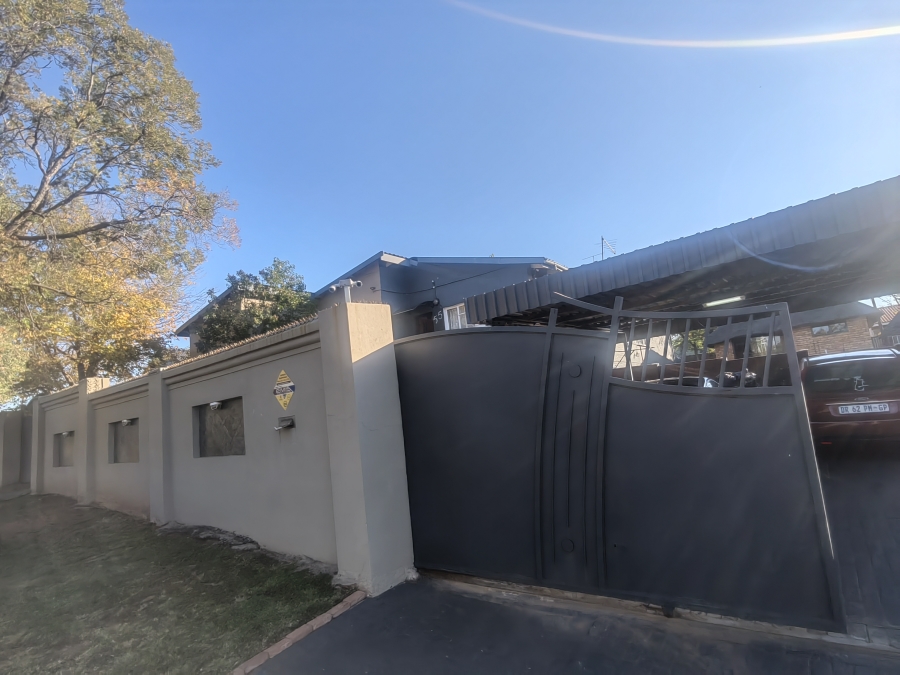 3 Bedroom Property for Sale in Visagie Park Gauteng