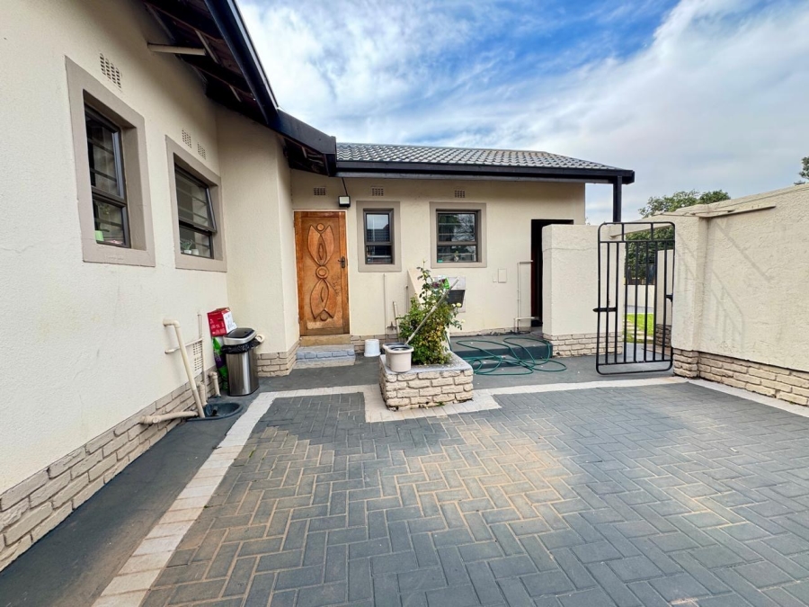 3 Bedroom Property for Sale in Vanderbijlpark CE 3 Gauteng