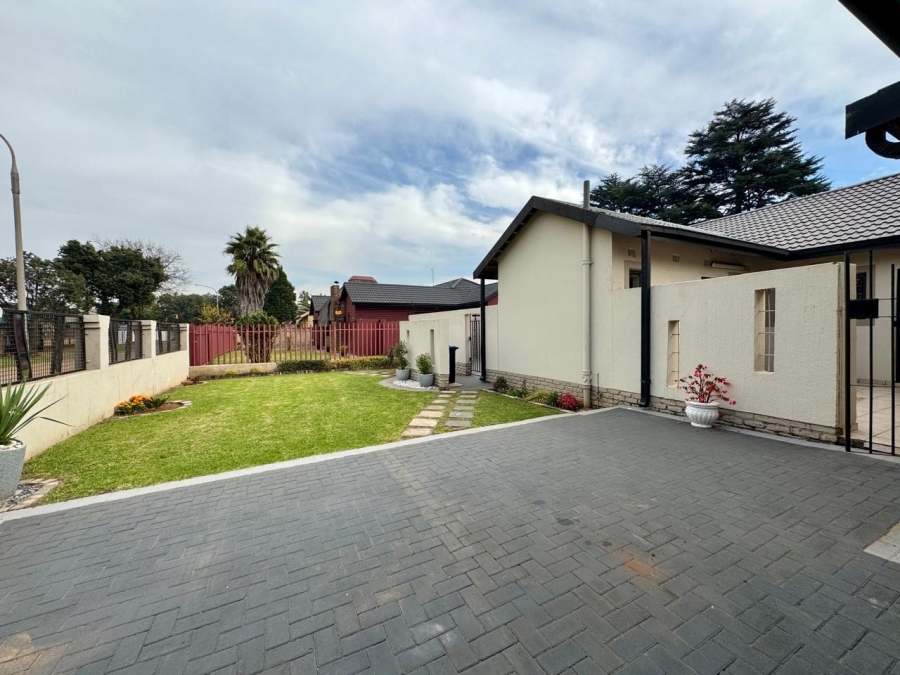 3 Bedroom Property for Sale in Vanderbijlpark CE 3 Gauteng