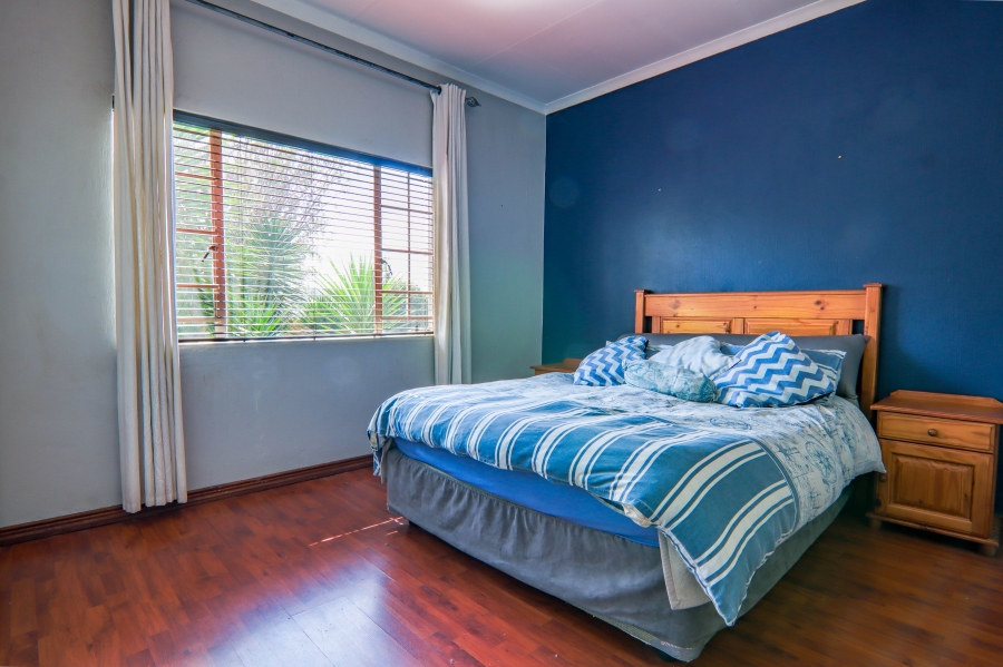 4 Bedroom Property for Sale in Thatchfield Estate Gauteng