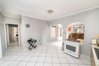 4 Bedroom Property for Sale in Brackenhurst Gauteng