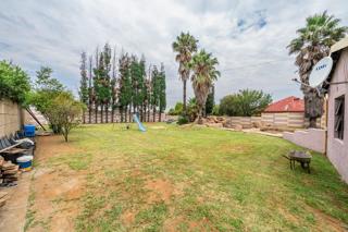 4 Bedroom Property for Sale in Brackenhurst Gauteng