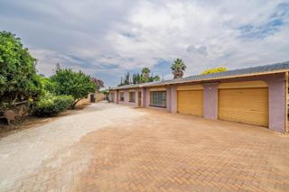 4 Bedroom Property for Sale in Brackenhurst Gauteng