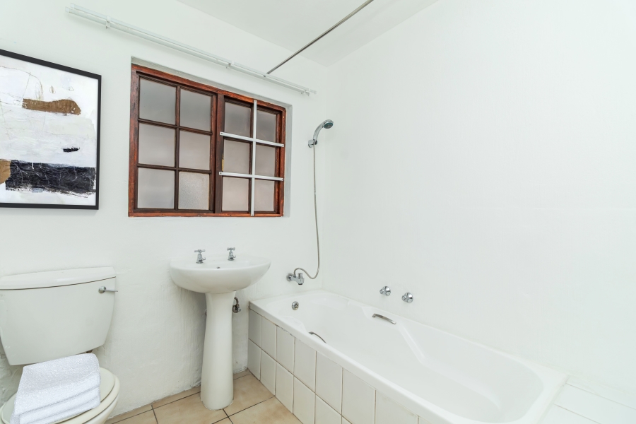To Let 2 Bedroom Property for Rent in Ferndale Gauteng