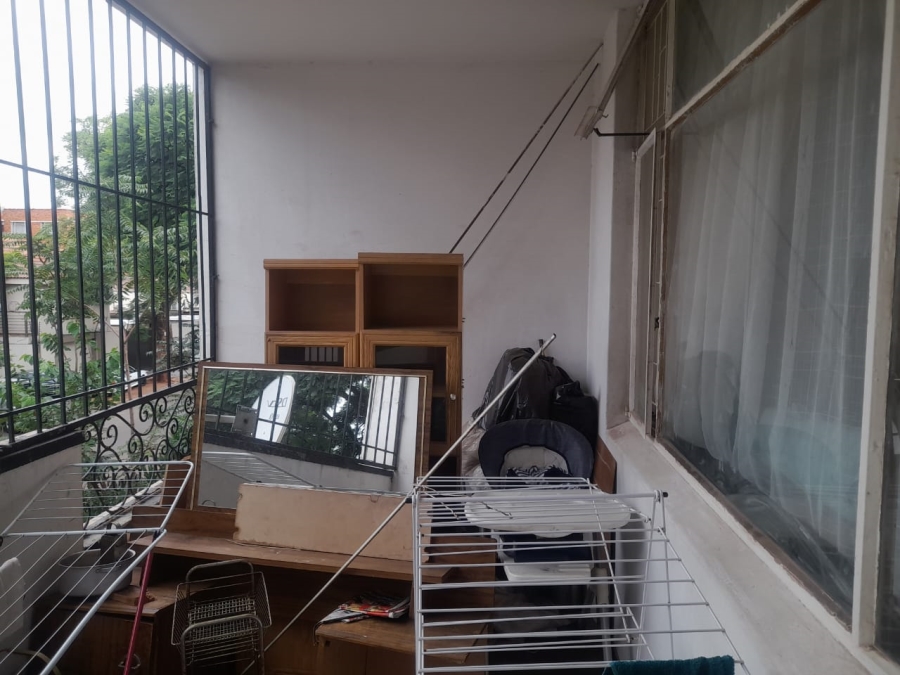 1 Bedroom Property for Sale in Yeoville Gauteng