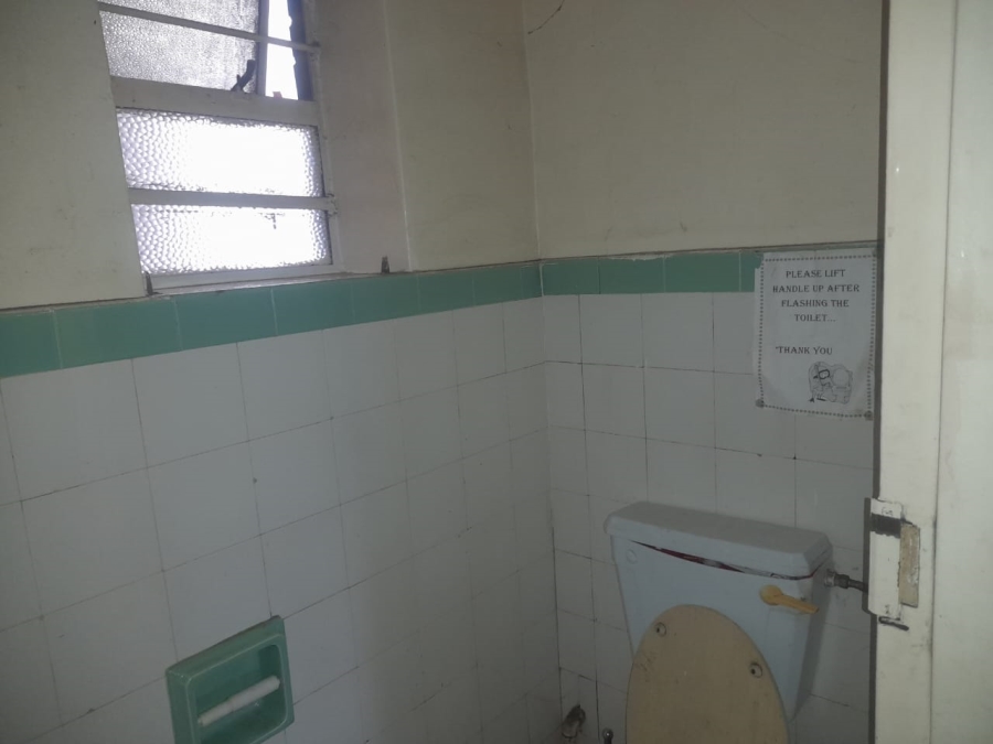1 Bedroom Property for Sale in Yeoville Gauteng