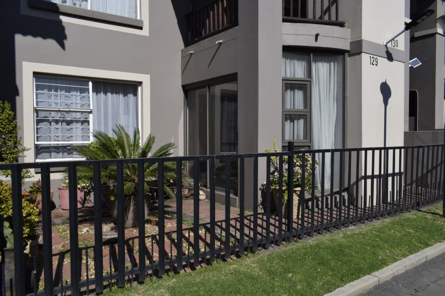 1 Bedroom Property for Sale in Van Dyk Park Gauteng