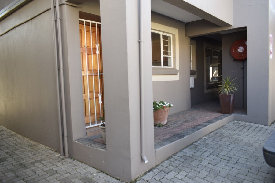 1 Bedroom Property for Sale in Van Dyk Park Gauteng