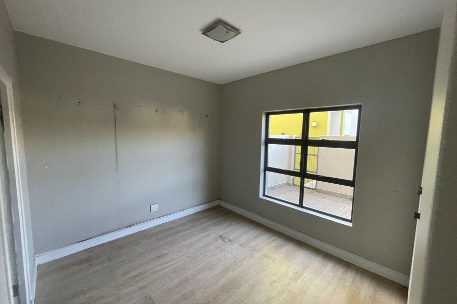 To Let 2 Bedroom Property for Rent in Rivonia Gauteng