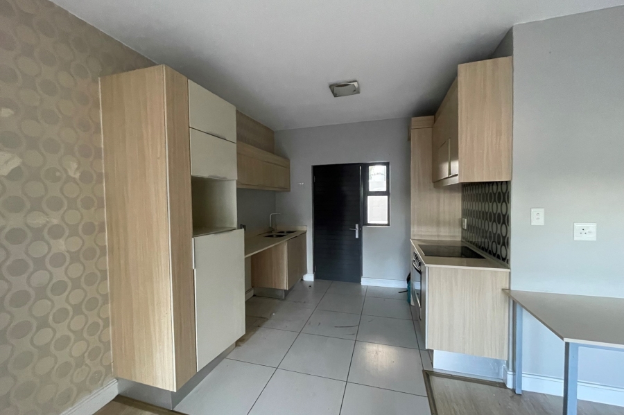 To Let 2 Bedroom Property for Rent in Rivonia Gauteng