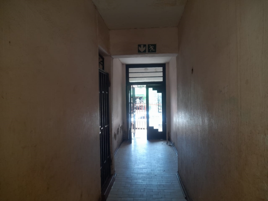2 Bedroom Property for Sale in Yeoville Gauteng