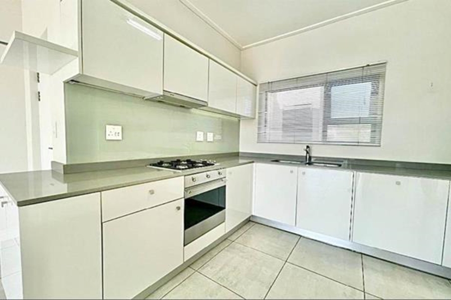 To Let 3 Bedroom Property for Rent in Waterfall Gauteng