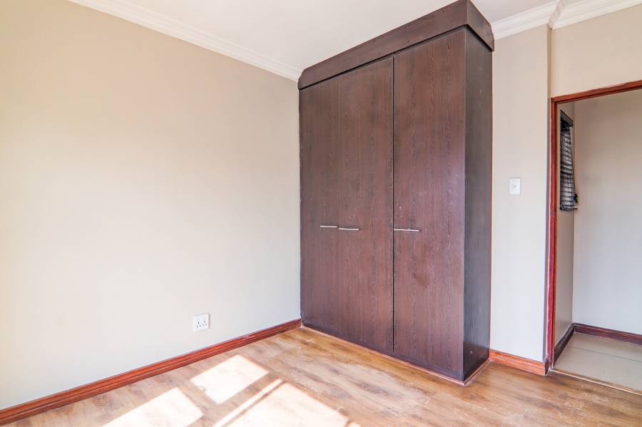 4 Bedroom Property for Sale in Thatchfield Estate Gauteng