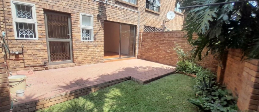 2 Bedroom Property for Sale in Ridgeway Gauteng