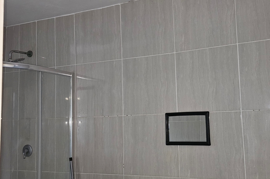 1 Bedroom Property for Sale in Paarlshoop Gauteng