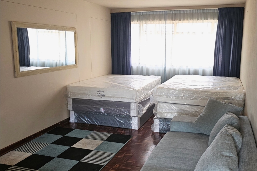 1 Bedroom Property for Sale in Paarlshoop Gauteng