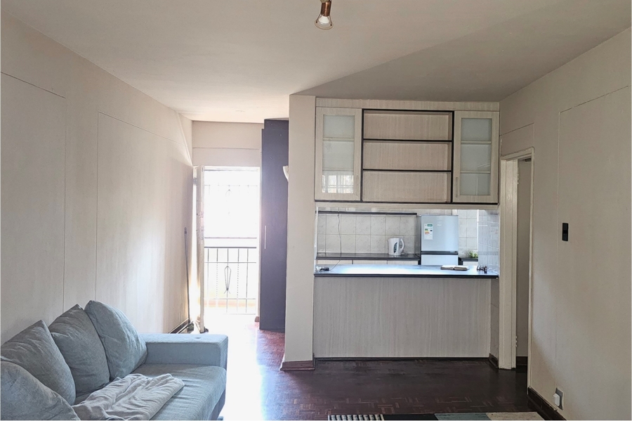 1 Bedroom Property for Sale in Paarlshoop Gauteng