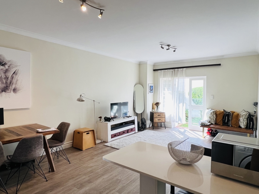 1 Bedroom Property for Sale in Dunkeld West Gauteng