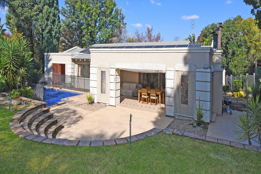 3 Bedroom Property for Sale in Olivedale Gauteng