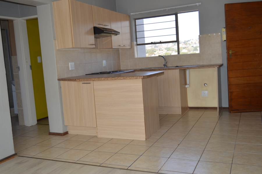 To Let 2 Bedroom Property for Rent in Sugar Bush Estate Gauteng