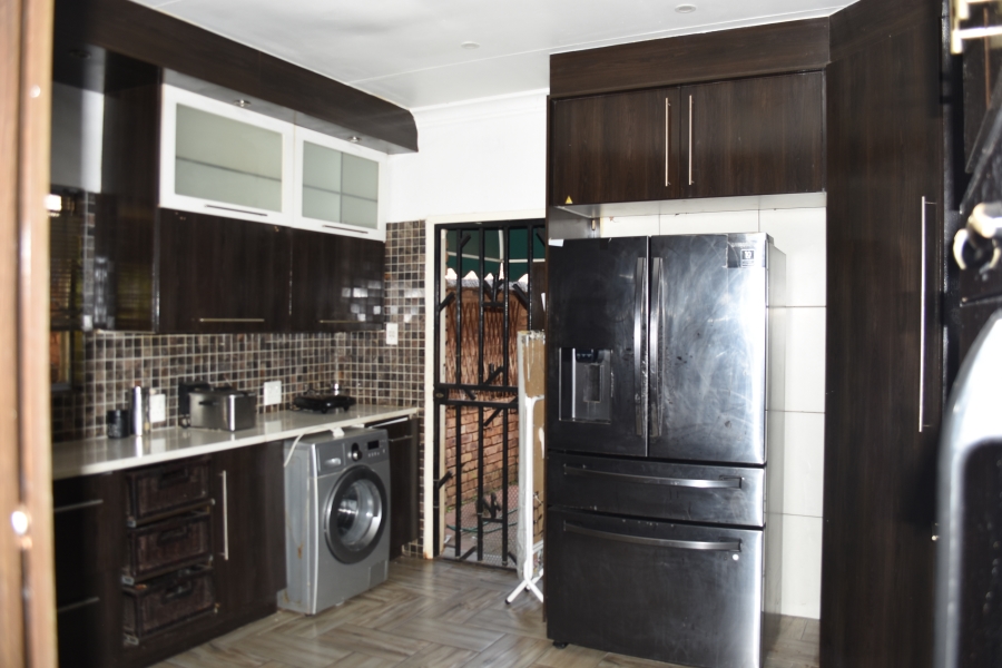 4 Bedroom Property for Sale in Theresa Park Gauteng